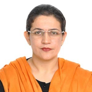 Dr Amrinder Kaur